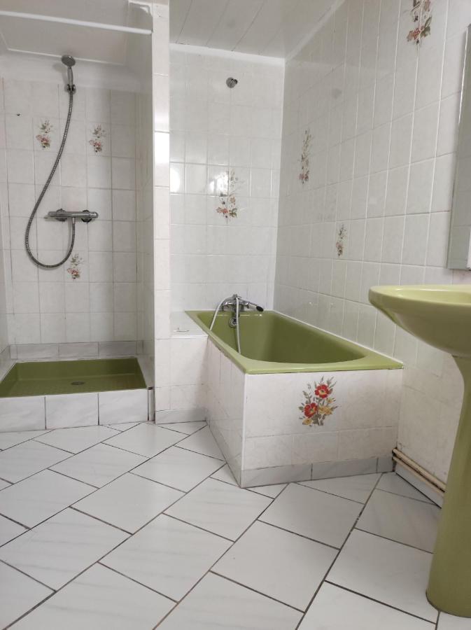 Gite "Fils Et Cotons" Piscine Interieure Chauffee A L'Annee Et Sauna Prive Celles-sur-Plaine Exteriér fotografie